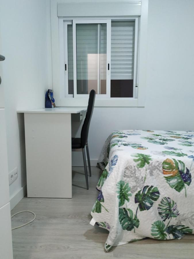 Apartament Traviesas Proximo A La Playa Facil Aparcamiento. Para 8 Huespedes. Vigo Zewnętrze zdjęcie