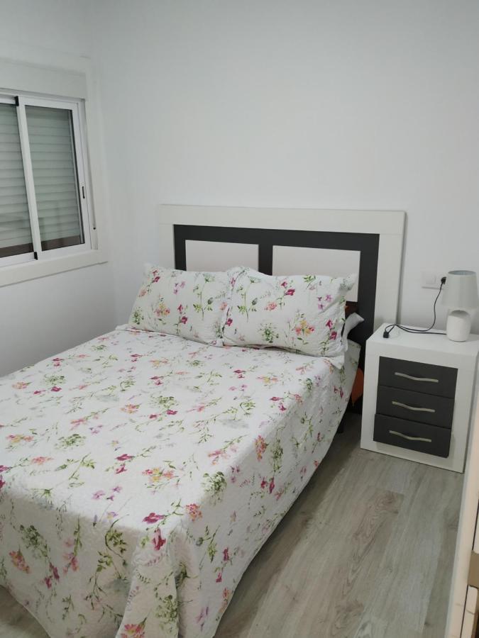 Apartament Traviesas Proximo A La Playa Facil Aparcamiento. Para 8 Huespedes. Vigo Zewnętrze zdjęcie