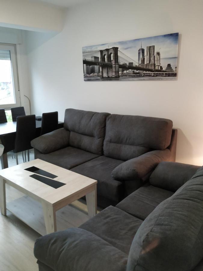 Apartament Traviesas Proximo A La Playa Facil Aparcamiento. Para 8 Huespedes. Vigo Zewnętrze zdjęcie